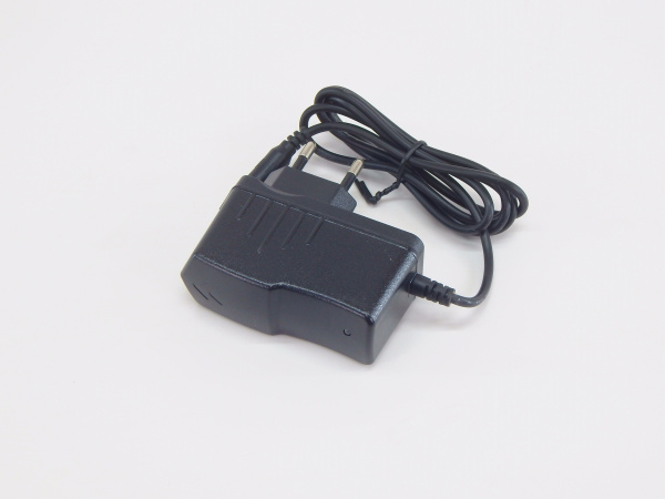 Зарядное устройство HB-084050 для тележек CW 8,4V/0,5A (Charger) горизонтальное