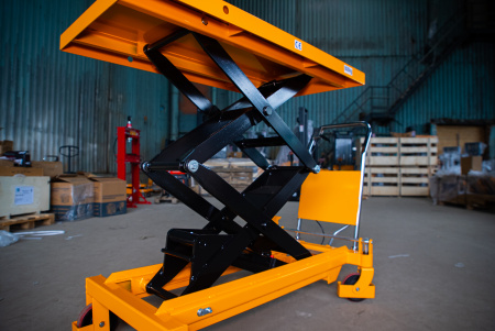 Стол подъемный передвижной 800 кг 475-1500 мм (1220х610 мм) XILIN SPS800